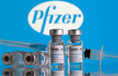 Pfizer diz que sua vacina da Covid é eficaz contra variante originária da Índia