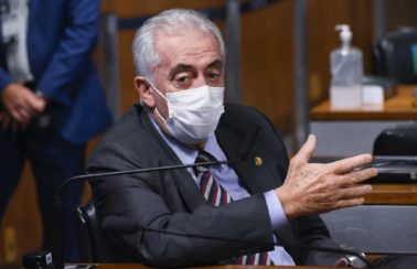 Otto Alencar acredita em omissão de Bolsonaro no caso Covaxin: ‘Desculpa esfarrapada não vai colar’