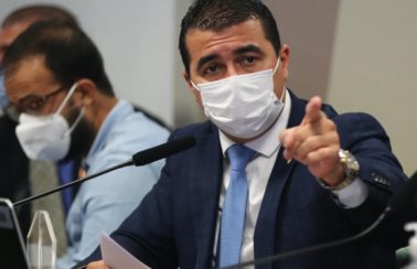 Deputado Luis Miranda afirma ter recebido oferta de propina para não atrapalhar contrato da Covaxin