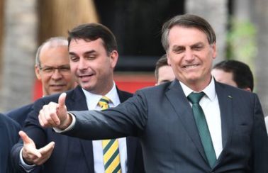 Áudios de ex-cunhada indicam participação de Jair Bolsonaro em esquema de rachadinha, diz site