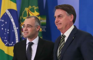 Bolsonaro diz a ministros que André Mendonça será o indicado ao STF