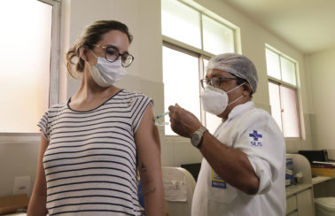 No Recife, recusa a tomar vacina contra Covid-19 acarreta em 60 dias sem poder reagendar