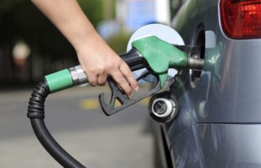 Após novo reajuste, litro da gasolina chega a R$ 6,49 em Natal