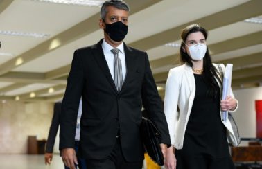Ex-diretor da Saúde paga fiança de R$ 1,1 mil e deixa Polícia Legislativa, onde estava detido