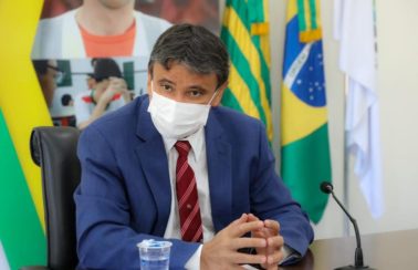 Wellington Dias anuncia que ministério vai antecipar 47 milhões de doses da Coronavac