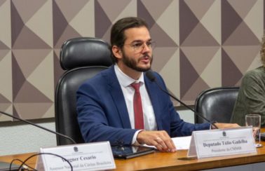 Túlio Gadêlha pede comparecimento de Braga Netto e Forças Armadas à Câmara