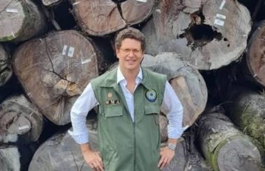 Investigação da PF sobre Salles aponta ‘lavagem’ de madeira ilegal