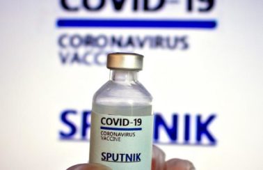 Fundo russo pede prazo de 48 horas para decidir se envia Sputnik V ao Brasil