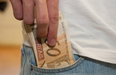 Técnico em radiologia é suspeito de furtar dinheiro de campanha para tratamento de câncer em Teresina