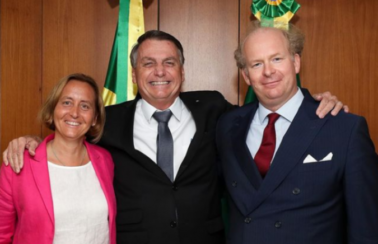 Bolsonaro recebe líder da extrema direita alemã, neta de ministro de Hitler