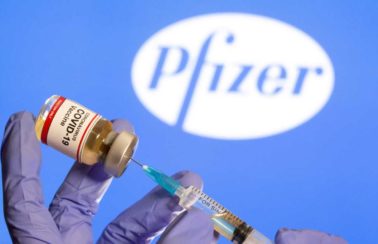 Dados da Pfizer sugerem que 3ª dose aumenta proteção contra variante Delta
