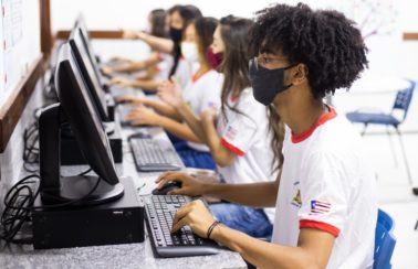 Em sistema de rodízio, escolas estaduais retomam aulas nesta segunda-feira no MA; ensino privado também inicia atividades