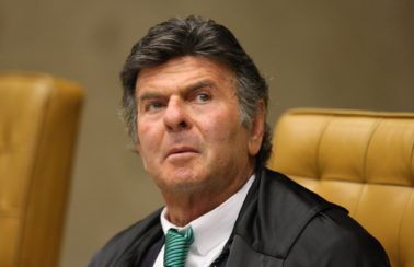 Fux cobra ‘respeito às instituições’ e diz que está ‘atento aos ataques de inverdades’ em resposta a Bolsonaro