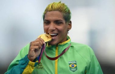 Brasil bate recorde de mulheres medalhistas em Tóquio após ouro da baiana Ana Marcela