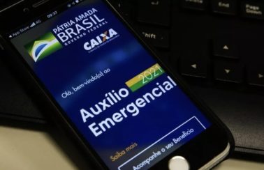 Auxílio Emergencial: após revisão, governo libera pagamento para mais 110 mil mulheres chefes de família