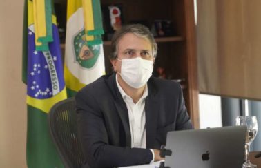 Governo do Ceará e Fiocruz firmam acordo para desenvolvimento de vacina cearense