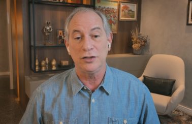 “Os tribunais precisam parar de fazer política e fazer cumprir a lei”, diz Ciro Gomes