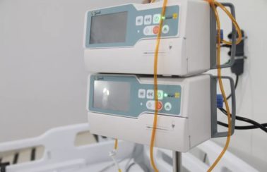 Internações por Covid em UTIs caem pela metade em um mês no RN
