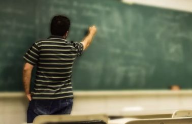 Sintese decide suspender greve dos professores da rede estadual em Sergipe