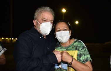 “Fátima Bezerra é uma das melhores governantes do Brasil”, diz Lula ao chegar no Rio Grande do Norte