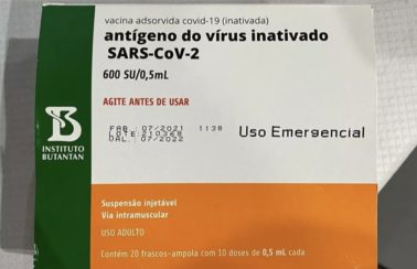 Secretaria da Saúde de Aracaju alerta sobre erro em validade informada em cartões de vacinas contra a Covid-19