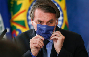 Aprovação do governo Bolsonaro atinge mínima de 27%, aponta pesquisa PoderData