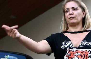 “Ex-mulher de Bolsonaro ficava com 80% do meu salário”, diz homem que trabalhou para família
