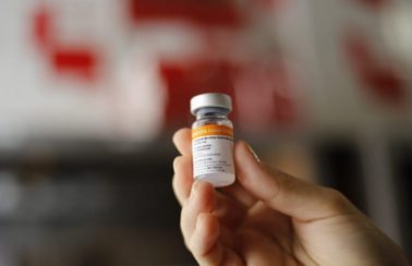 Ceará recebe novos lotes com mais de 275 mil doses de vacinas contra a Covid-19
