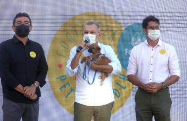 Fortaleza lança selo Pet Friendly para estabelecimentos comerciais