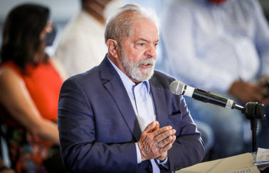 Lula compara Bolsonaro a ditadores: “Está mais para Hitler e Mussolini”