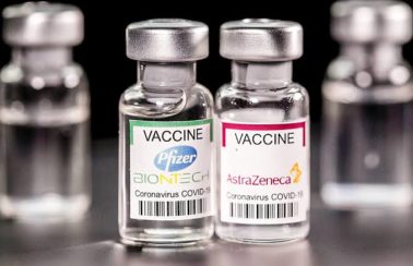 Misturar Pfizer e AstraZeneca é extremamente seguro e eficaz, diz infectologista