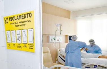 Agosto é o mês com menos mortes por Covid no Ceará desde o início da pandemia