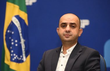Há dois meses para aplicação do Enem, diretor do Inep pede demissão