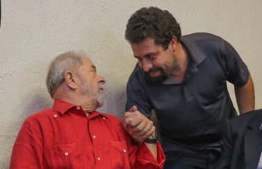 Pela primeira vez, PSOL abre mão de candidato à Presidência e sinaliza apoio a Lula