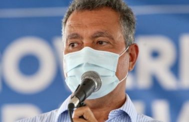 Rui Costa descarta volta de público aos estádios da Bahia e manifesta preocupação em clima de ‘liberou geral’