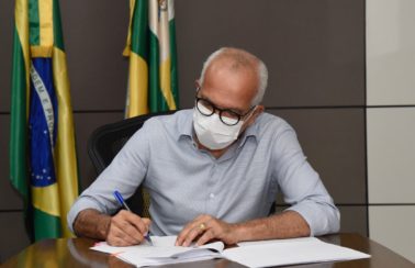 Prefeito de Aracaju suspende toque de recolher e amplia público nos eventos