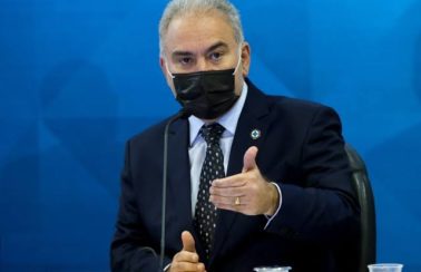 CPI da Covid cobrará de Queiroga explicações sobre baixo valor para compra de vacinas em 2022