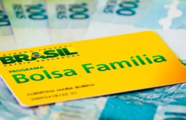 Novo Bolsa Família deve pagar R$ 400 por mês até dezembro de 2022