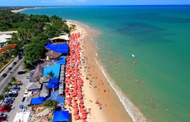 Oito entre os 11 destinos mais vendidos do Brasil para o turismo estão no Nordeste, aponta site