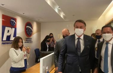 PL se reúne para articular filiação de Bolsonaro