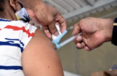 Prefeitura de Salvador realiza ‘Arrastão da 2ª Dose’ da vacina contra Covid-19 a partir de segunda (25)