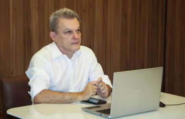 Festa de réveillon em Fortaleza só vai ser possível com passaporte vacinal, e ‘tendência’ é uso de máscara até 2022, diz prefeito