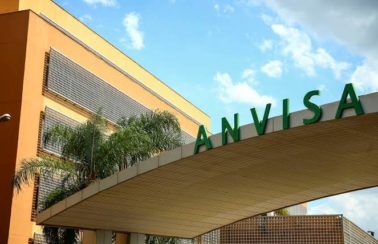 Diretores da Anvisa recebem ameaças para negar uso da vacina contra a Covid em crianças