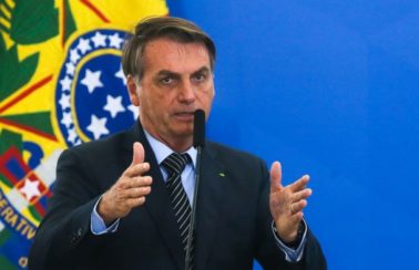 “Se tirar o Centrão, pra onde é que eu vou?”, questiona Bolsonaro