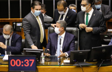 Por 323 votos a 172, Câmara aprova em segundo turno PEC dos Precatórios; texto vai ao Senado