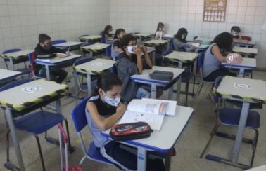 Prefeitura de Natal autoriza retorno de 100% dos estudantes da rede municipal na terça-feira (16)