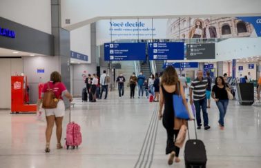 Anvisa tem instabilidade no sistema e suspende exigência de declaração de saúde para quem chega ao Brasil