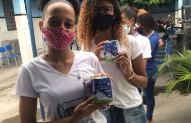 Bahia começa entrega de absorventes higiênicos do programa Dignidade Menstrual