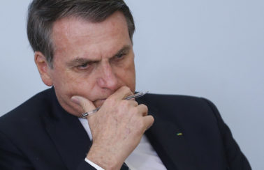 Após filiação, Bolsonaro começa a avaliar perfis para candidatura a vice