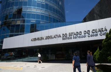 Comprovante de vacina será exigido na Assembleia Legislativa do Ceará a partir de segunda (6)